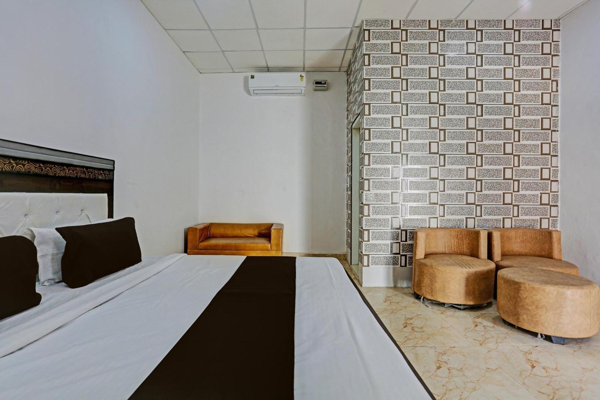 Hotel O Murliwala Wedding Palace And Resort Samalkha エクステリア 写真