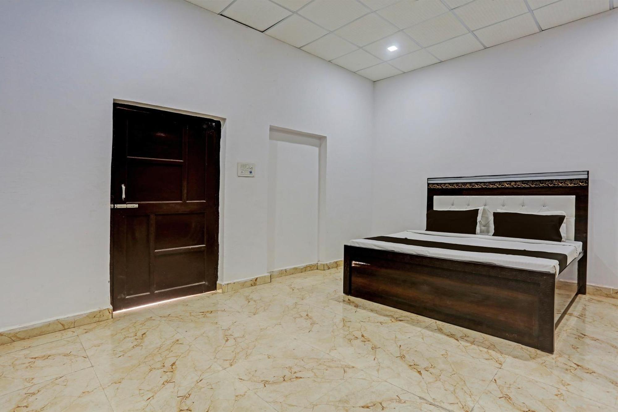 Hotel O Murliwala Wedding Palace And Resort Samalkha エクステリア 写真